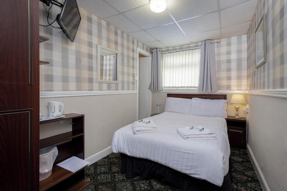 Sonora park Hotel Blackpool Bagian luar foto